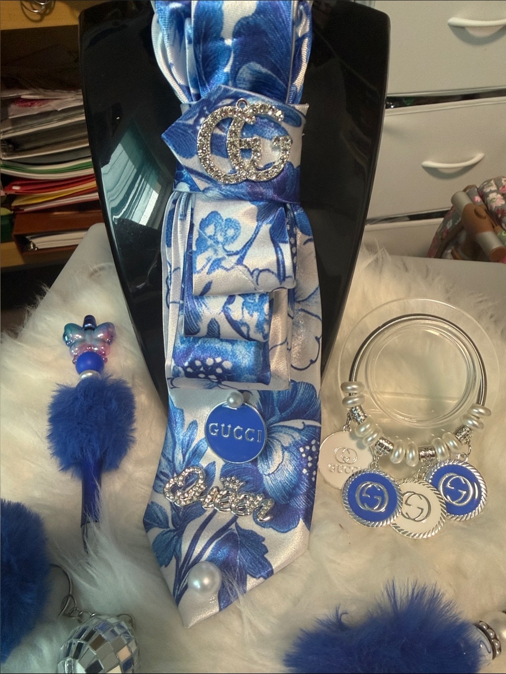 Gucci Blue and White Floral Silk Junk Tie with Crystal GG Charm and 2 Decorated